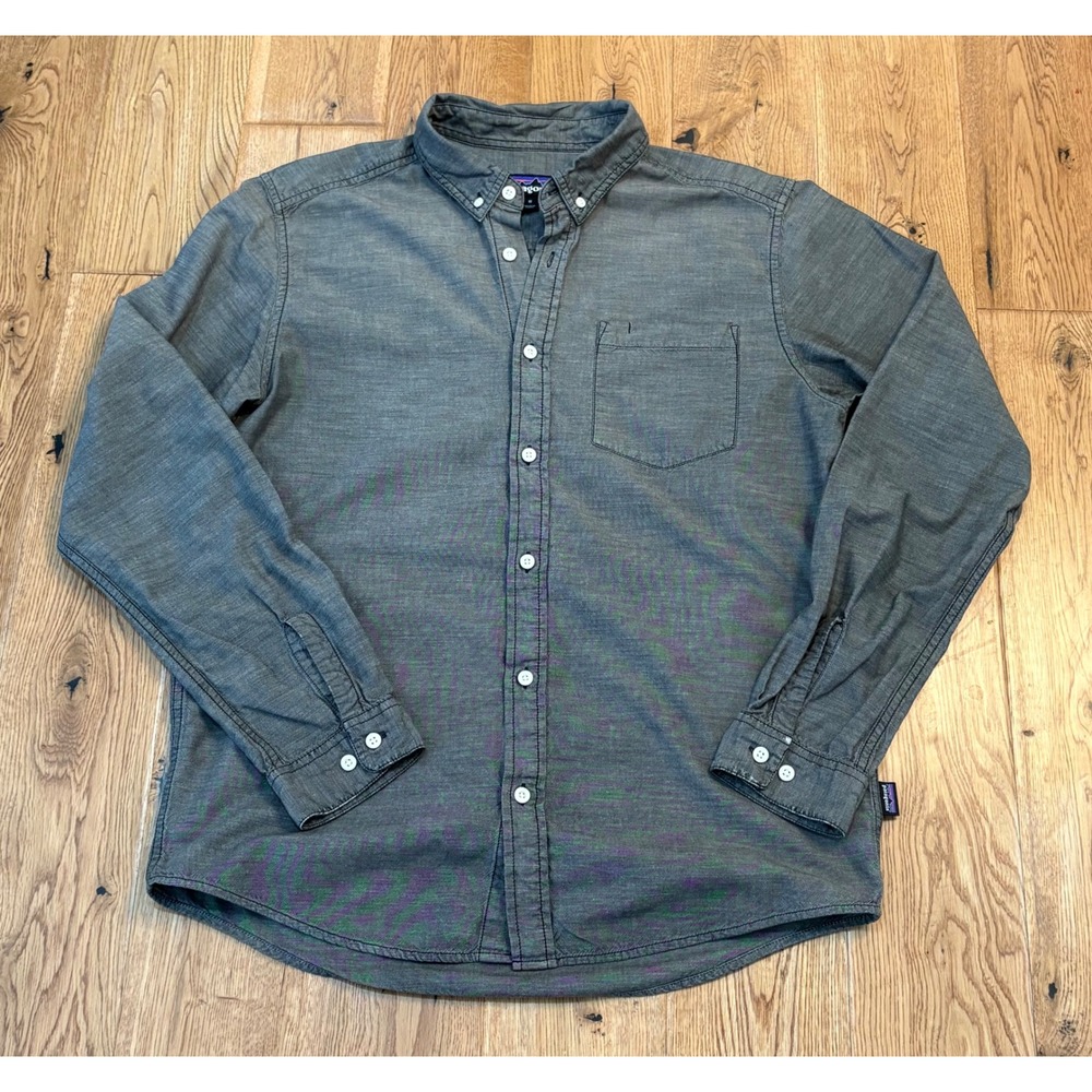 Patagonia Mens Medium Gray Long Sleeve Button Down Chambray Shirt Pocket